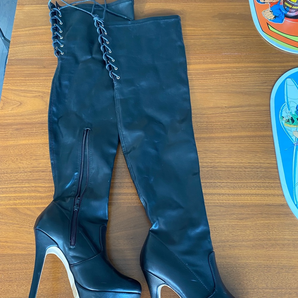 Shoe dazzle Getty leather boots